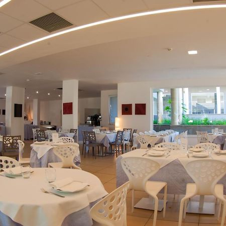 Hotel Futura Club Spiagge Bianche Fontane Bianche Exterior foto